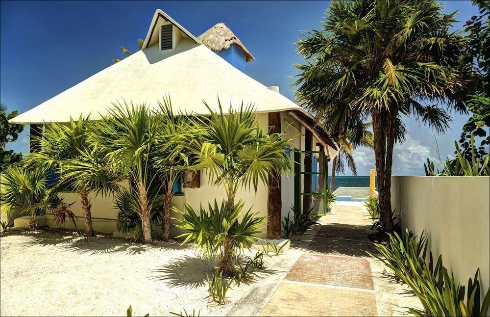 Beach Front House At Puerto Morelos Villa Exterior photo